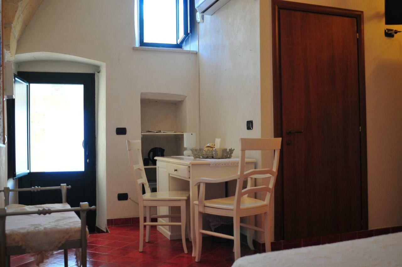 Ambrosia Bed & Breakfast Oria  Exterior foto
